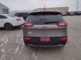 Used 2018 Jeep Cherokee Limited image 3