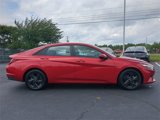 Used 2022 Hyundai Elantra SEL image 3