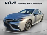 Used 2022 Toyota Camry SE image 3