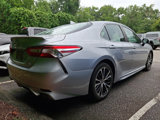 Used 2020 Toyota Camry SE image 4