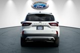New 2025 Ford Escape SE image 5