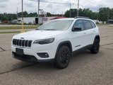 Used 2023 Jeep Cherokee Altitude Lux w/ Lux Elite Package image 2