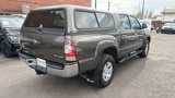 Used 2015 Toyota Tacoma 4x4 Double Cab image 4