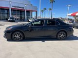 Used 2024 Toyota Camry SE image 3