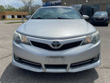 Used 2014 Toyota Camry SE image 2