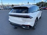 New 2025 Lincoln Nautilus Premier image 5