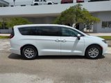 Certified 2022 Chrysler Voyager LX image 4