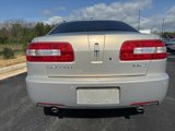 Used 2009 Lincoln MKZ image 2