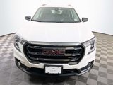 Used 2022 GMC Terrain AT4 image 2