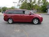 Used 2013 Toyota Sienna LE image 4