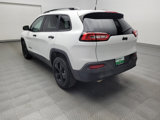 Used 2017 Jeep Cherokee Sport image 5