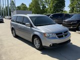 Used 2018 Dodge Grand Caravan SXT w/ Mopar Premium Addition Group image 4