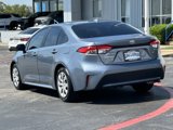 Used 2020 Toyota Corolla LE image 3
