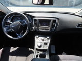 Used 2015 Chrysler 200 Limited w/ Convenience Group image 2