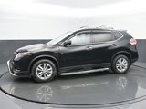 Used 2015 Nissan Rogue SV image 2