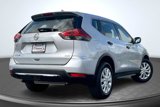 Used 2017 Nissan Rogue S image 2