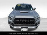 Used 2016 Toyota Tacoma TRD Sport image 2