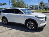 New 2025 INFINITI QX60 Luxe image 2
