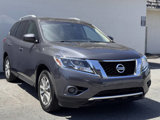 Used 2013 Nissan Pathfinder SV image 2