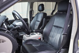 Used 2015 Chrysler Town & Country Touring image 5