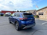 Used 2023 Nissan Rogue SV image 3