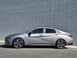 Used 2023 Hyundai Elantra Limited image 2