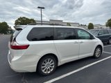 Used 2016 Toyota Sienna XLE image 2