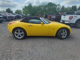 Used 2008 Pontiac Solstice Convertible w/ Premium Package image 2