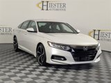 Used 2019 Honda Accord Sport image 2