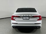 Certified 2022 Volvo S60 T8 Inscription w/ Advanced Package image 5