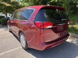 Used 2020 Chrysler Voyager L image 5