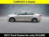 Used 2017 Ford Fusion SE w/ Fusion SE Technology Package image 2