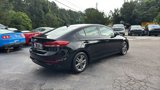 Used 2017 Hyundai Elantra SE image 5