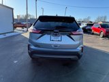 Used 2022 Ford Edge SEL w/ Convenience Package image 4