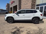 Used 2022 Volkswagen Taos S image 2