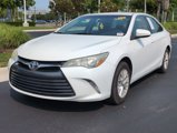 Used 2016 Toyota Camry LE image 5