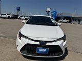 Used 2022 Toyota Corolla LE image 2