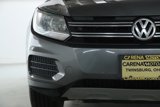 Used 2017 Volkswagen Tiguan S image 6