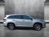 Certified 2019 Toyota Highlander XLE image 4