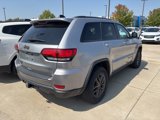 Used 2016 Jeep Grand Cherokee Laredo 75th Anniversary image 3