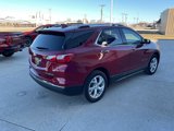 Used 2018 Chevrolet Equinox Premier image 6