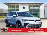 New 2025 Volkswagen Taos SE image 1