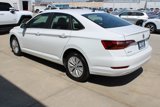 Certified 2019 Volkswagen Jetta R-Line image 4