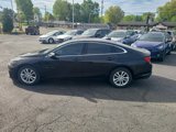 Used 2018 Chevrolet Malibu LT image 3