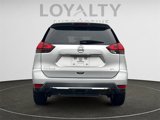 Used 2017 Nissan Rogue SV image 4