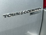 Used 2010 Chrysler Town & Country Touring image 6