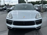 Used 2020 Porsche Cayenne image 2