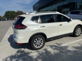 Used 2018 Nissan Rogue SV image 3