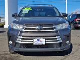 Used 2019 Toyota Highlander XLE image 2