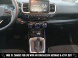 Used 2024 Hyundai Venue SEL image 3